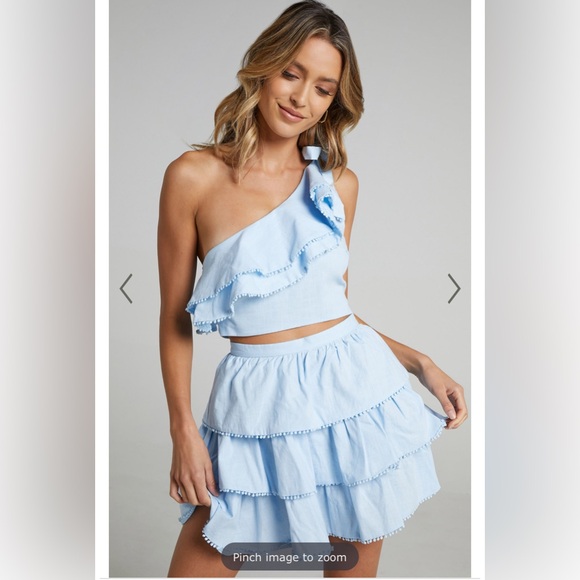NWT Showpo blue two piece skirt set hard to
Find - Picture 2 of 5